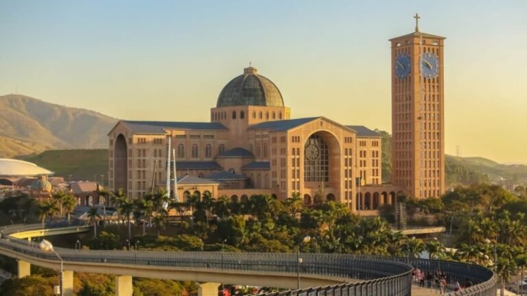 Rota até Santuário de Aparecida é oficializada pelo governo federal