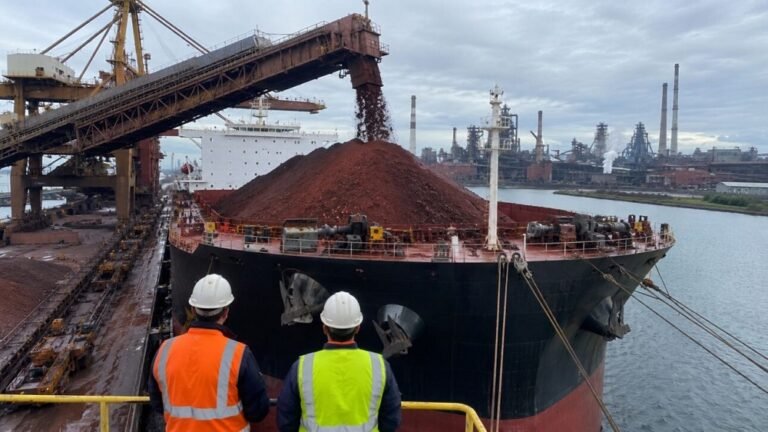 China deixa mundo em alerta ao pôr fim à era do minério de ferro e planejar corte da dependência externa