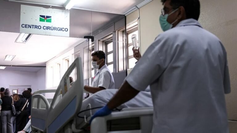 Emendas da saúde bancam mais cadeiras e computadores do que insumos médicos