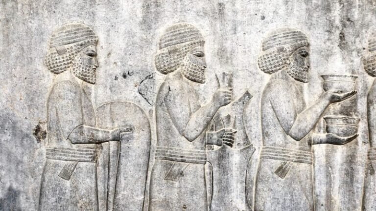 Arqueólogos descobrem três reis assírios que quase foram apagados da história