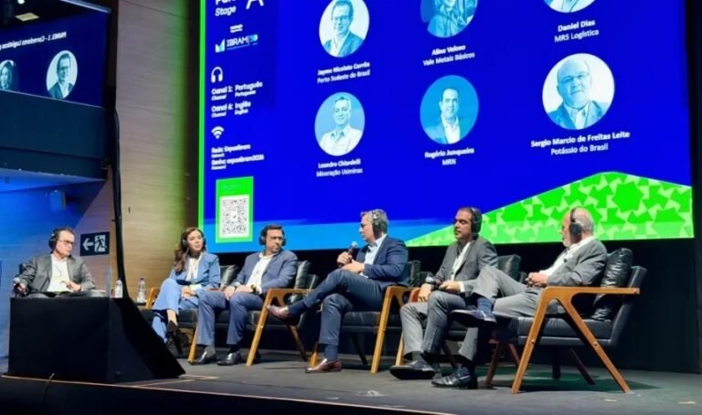 Bauxita da Guiné pressiona logística e competitividade da mineração brasileira