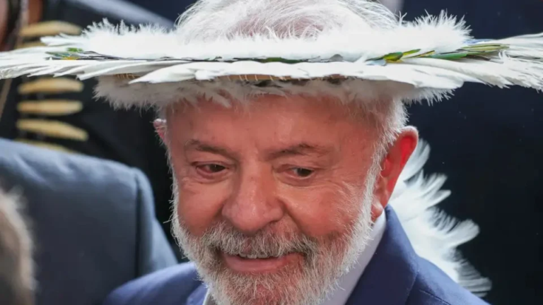 Mortes de yanomamis sob Lula superam as de Bolsonaro; artistas silenciam