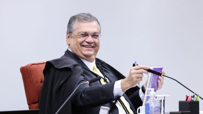 Canetada de Dino pode travar investigação sobre Lulinha e enfraquecer Mendonça