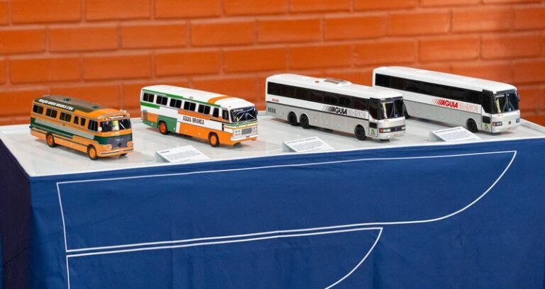 Miniaturas de ônibus recontam 80 anos da Viação Águia Branca em exposição itinerante pelo Brasil