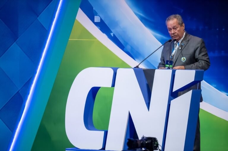 “Não vamos desistir do Brasil”