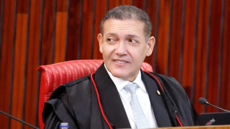 Nunes Marques volta a censurar canal “Exército do Lula” e cita responsabilização do petista
